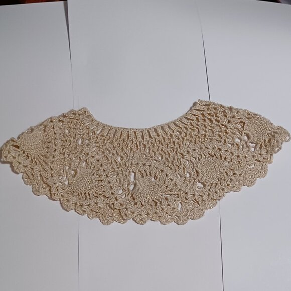Boho Crochet Collar Cream with Gold - Picture 5 of 9